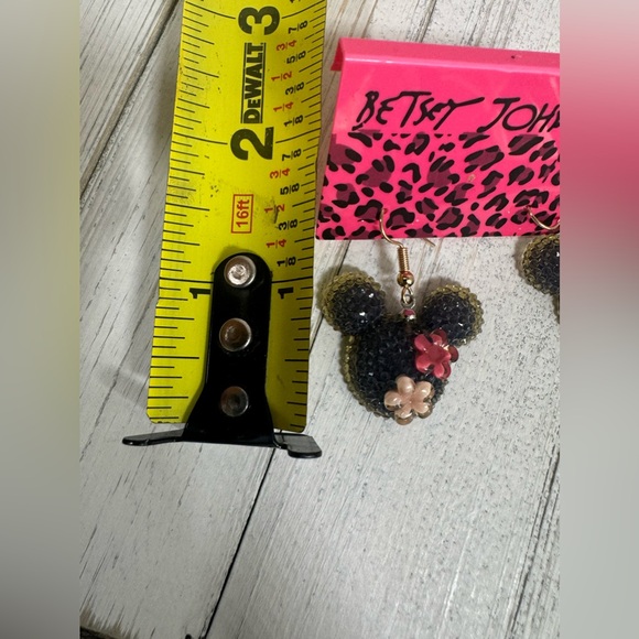 Betsey Johnson Minnie Mickey Mouse Resin Earrings Disney w Flowers Pink Black - Picture 6 of 8